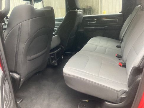 Used 2022 RAM 1500 Big Horn AWD/4WD image 32