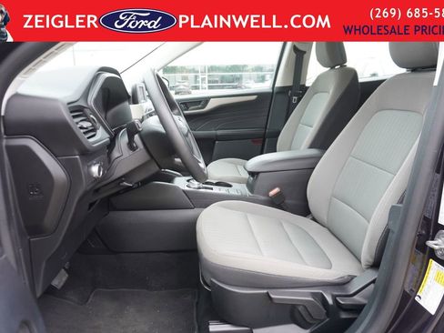 Used 2021 Ford Escape S image 16
