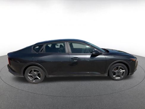 Used 2025 Kia K4 FWD image 16