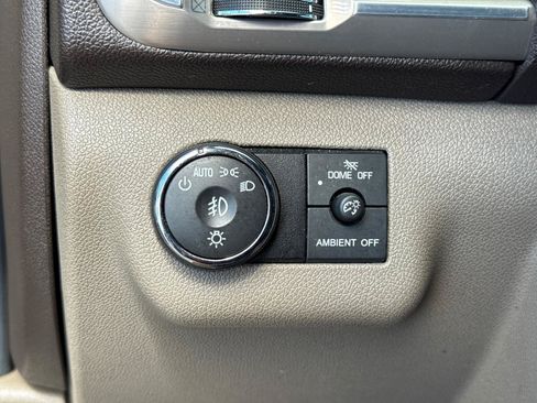 Used 2015 GMC Acadia Denali AWD/4WD image 18