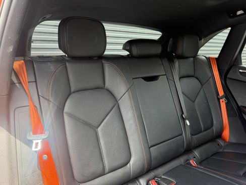 Certified 2023 Porsche Macan GTS AWD/4WD image 16
