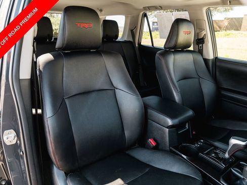 Certified 2024 Toyota 4Runner TRD Off-Road Premium w/ Off Road Premium Plus Package AWD/4WD image 31
