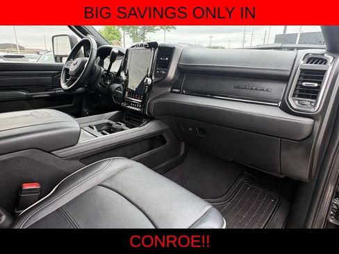 Used 2024 RAM 3500 Limited AWD/4WD image 26