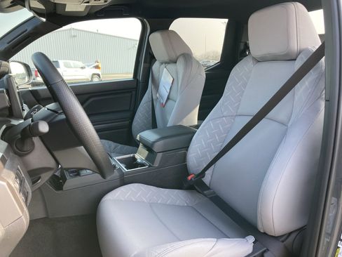 Certified 2026 Toyota Tacoma SR5 image 13