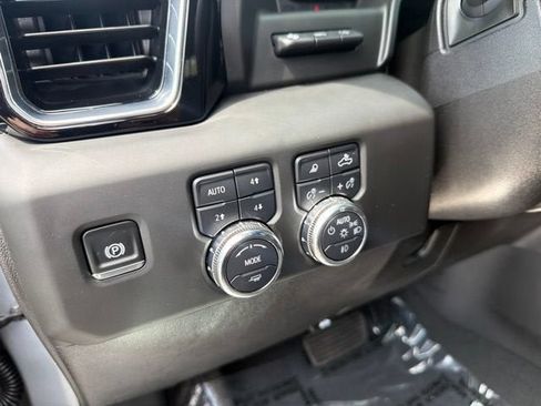 Used 2025 GMC Sierra 2500 Denali w/ Denali Reserve Package AWD/4WD image 21