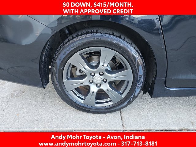 Used 2017 Toyota Sienna SE FWD image 37