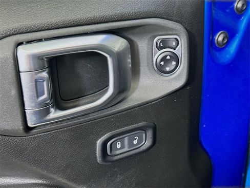 Used 2024 Jeep Gladiator Sport image 20