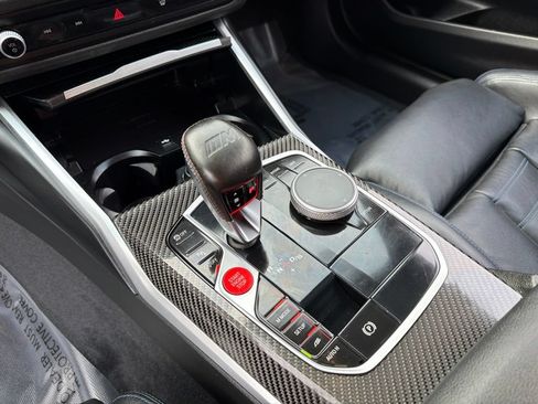 Used 2024 BMW M2 w/ Lighting Package RWD image 30