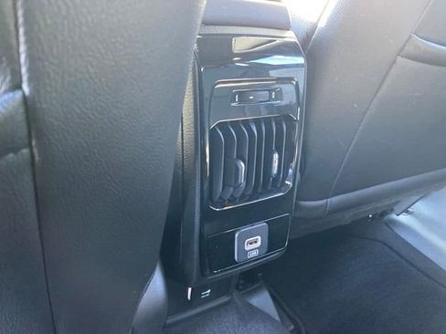 Used 2024 Jeep Compass Limited image 20