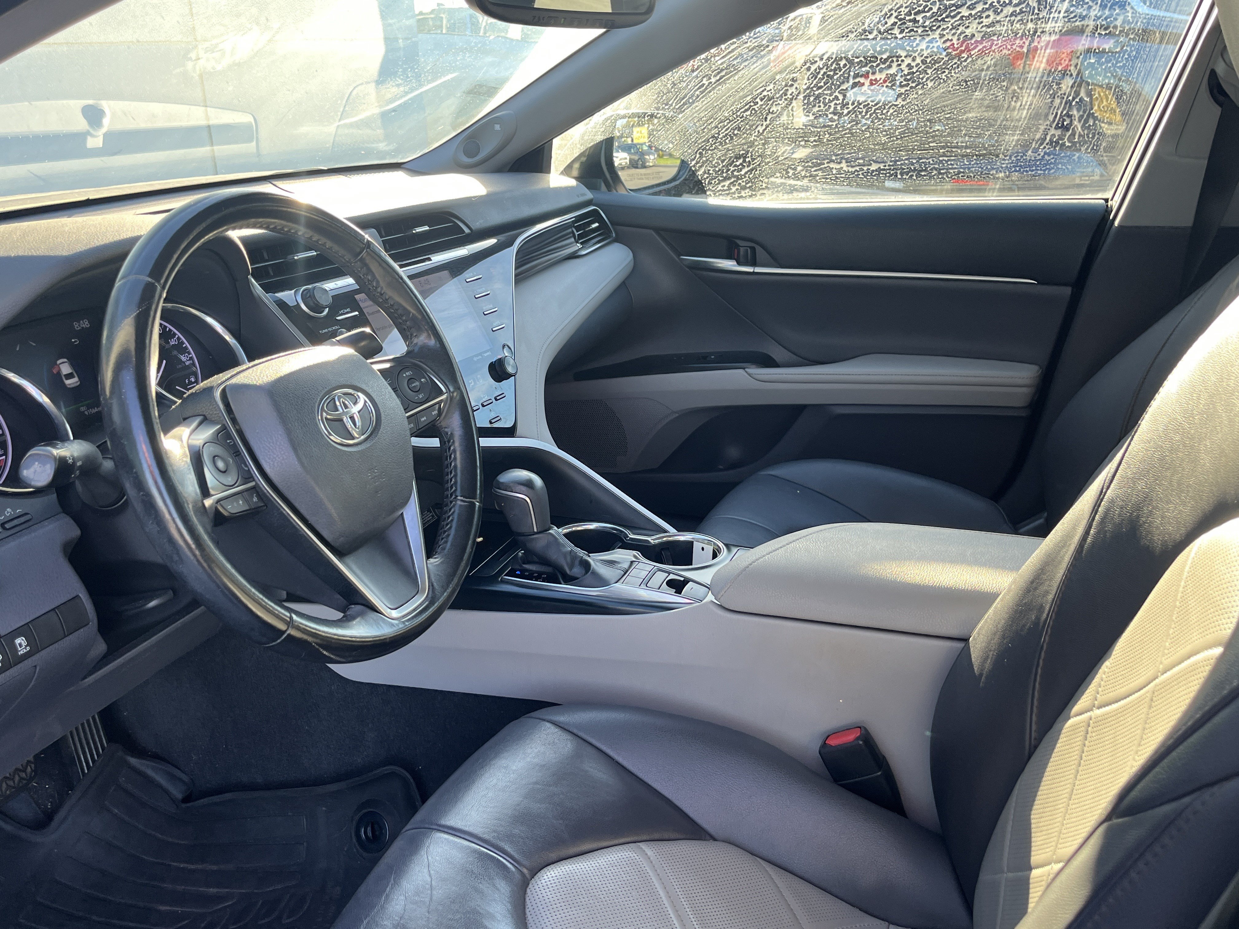 Used 2019 Toyota Camry XLE w/ Driver Assist Package FWD image 5