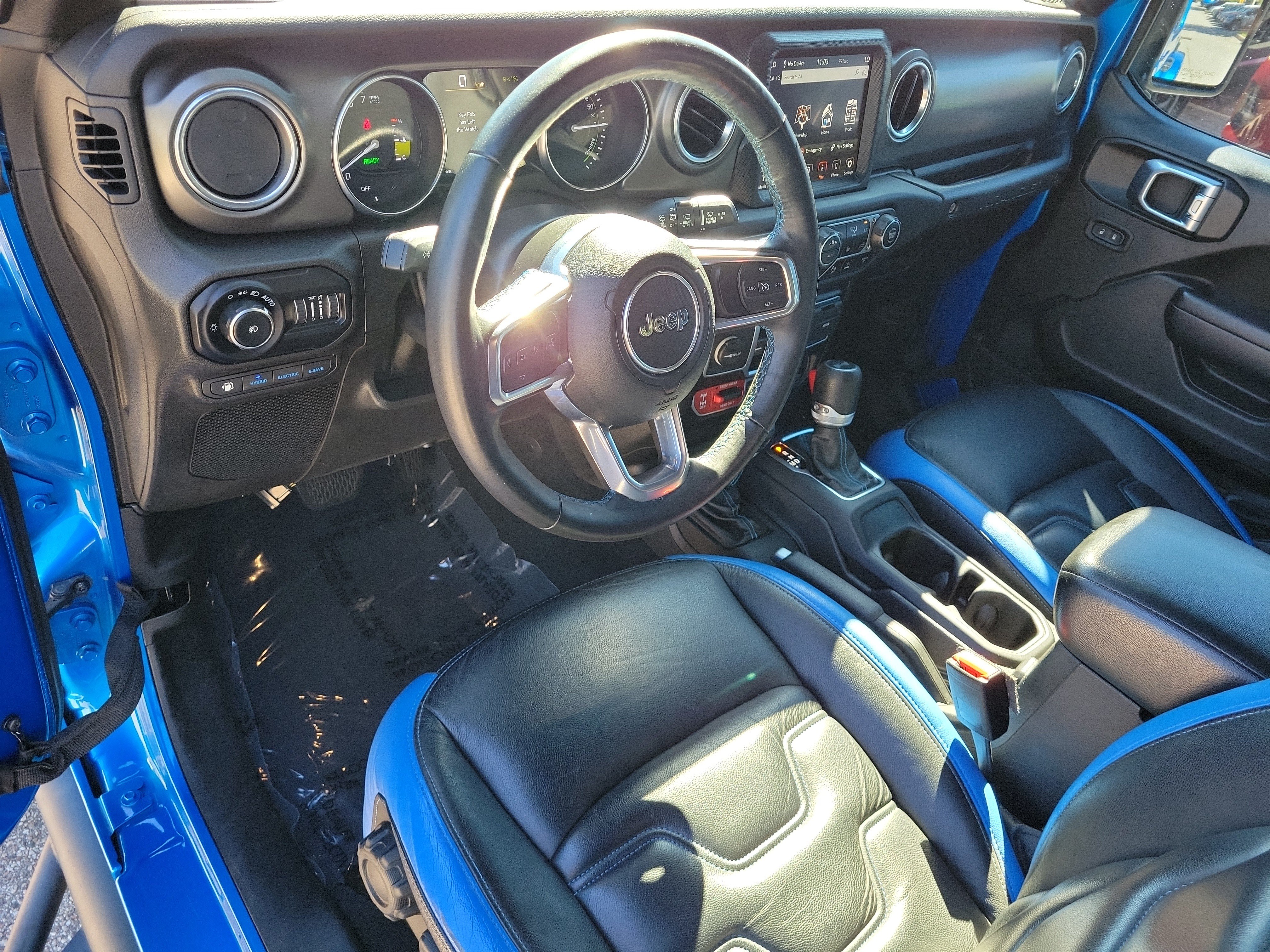 Used 2021 Jeep Wrangler Unlimited Rubicon 4xe w/ Cold Weather Group AWD/4WD image 14