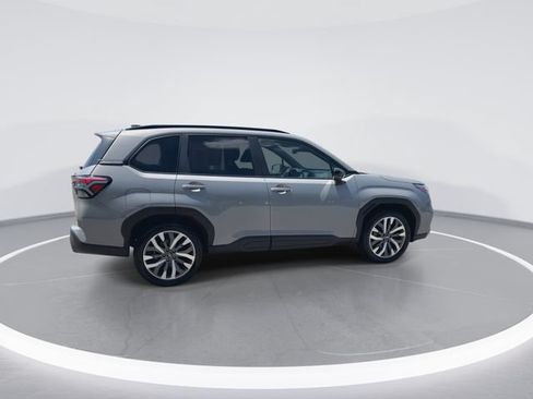 Certified 2025 Subaru Forester Touring AWD/4WD image 8