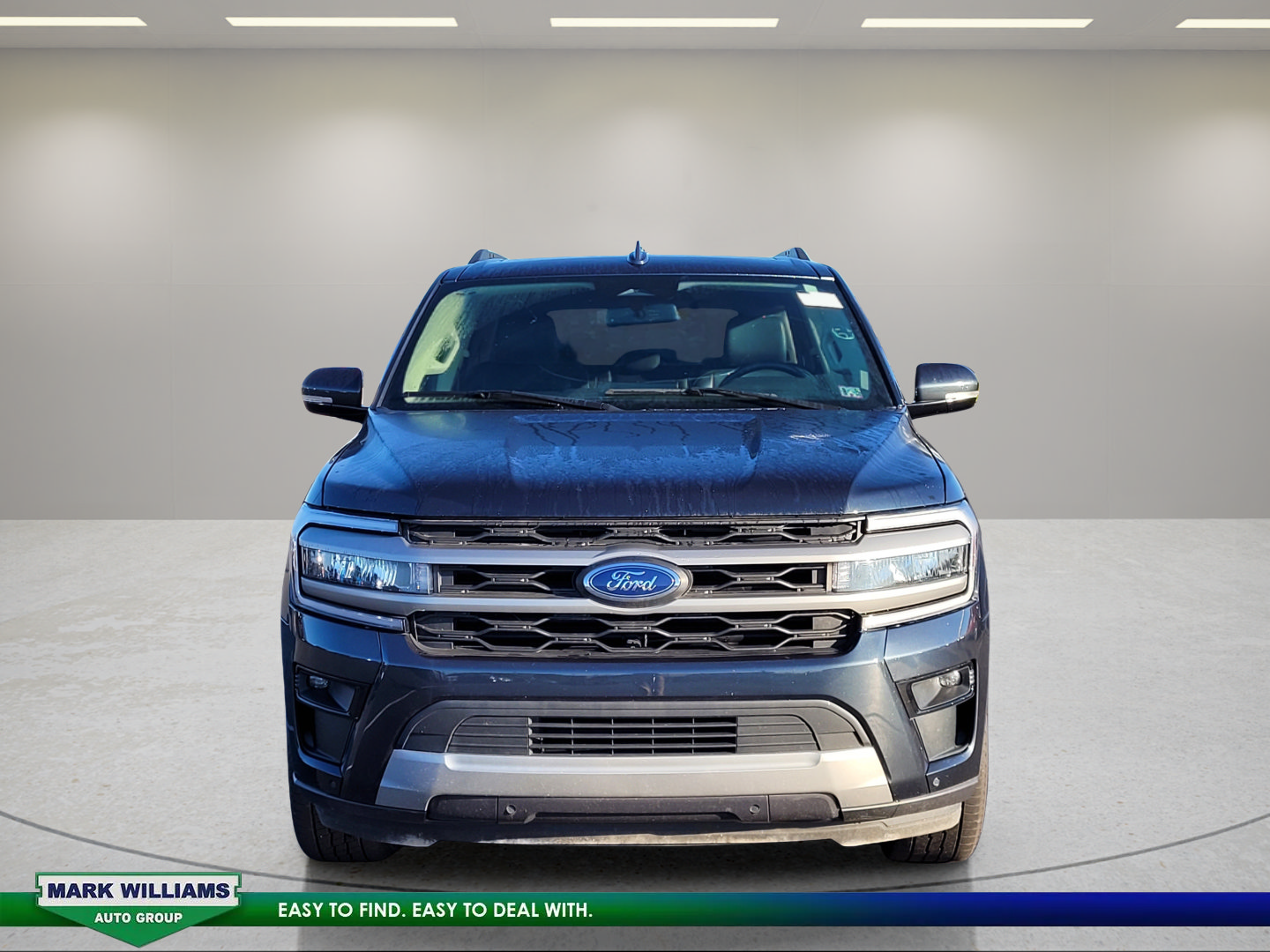 Used 2024 Ford Expedition XLT AWD/4WD image 9