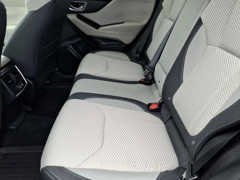 Used 2024 Subaru Forester Premium AWD/4WD image 17