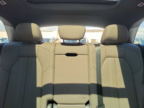 Certified 2025 Audi Q5 Premium Plus w/ Premium Plus AWD/4WD image 5