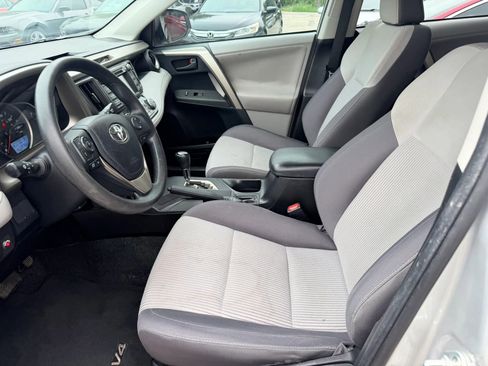 Used 2013 Toyota RAV4 XLE FWD image 14