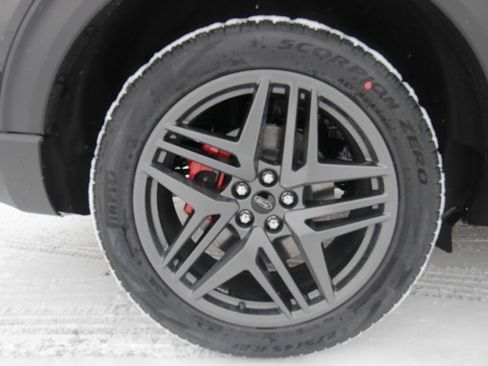 New 2026 Ford Explorer ST-Line image 17