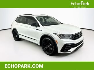 Used 2023 Volkswagen Tiguan SE R-Line FWD video 1