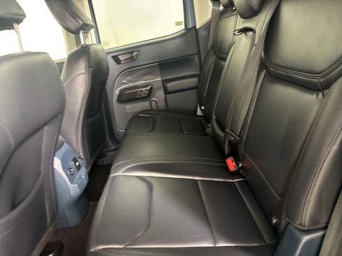 Used 2024 Ford Maverick Lariat w/ Black Appearance Package image 21