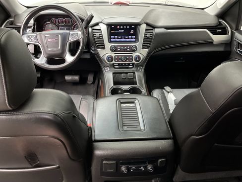 Used 2016 GMC Yukon XL SLT AWD/4WD image 4
