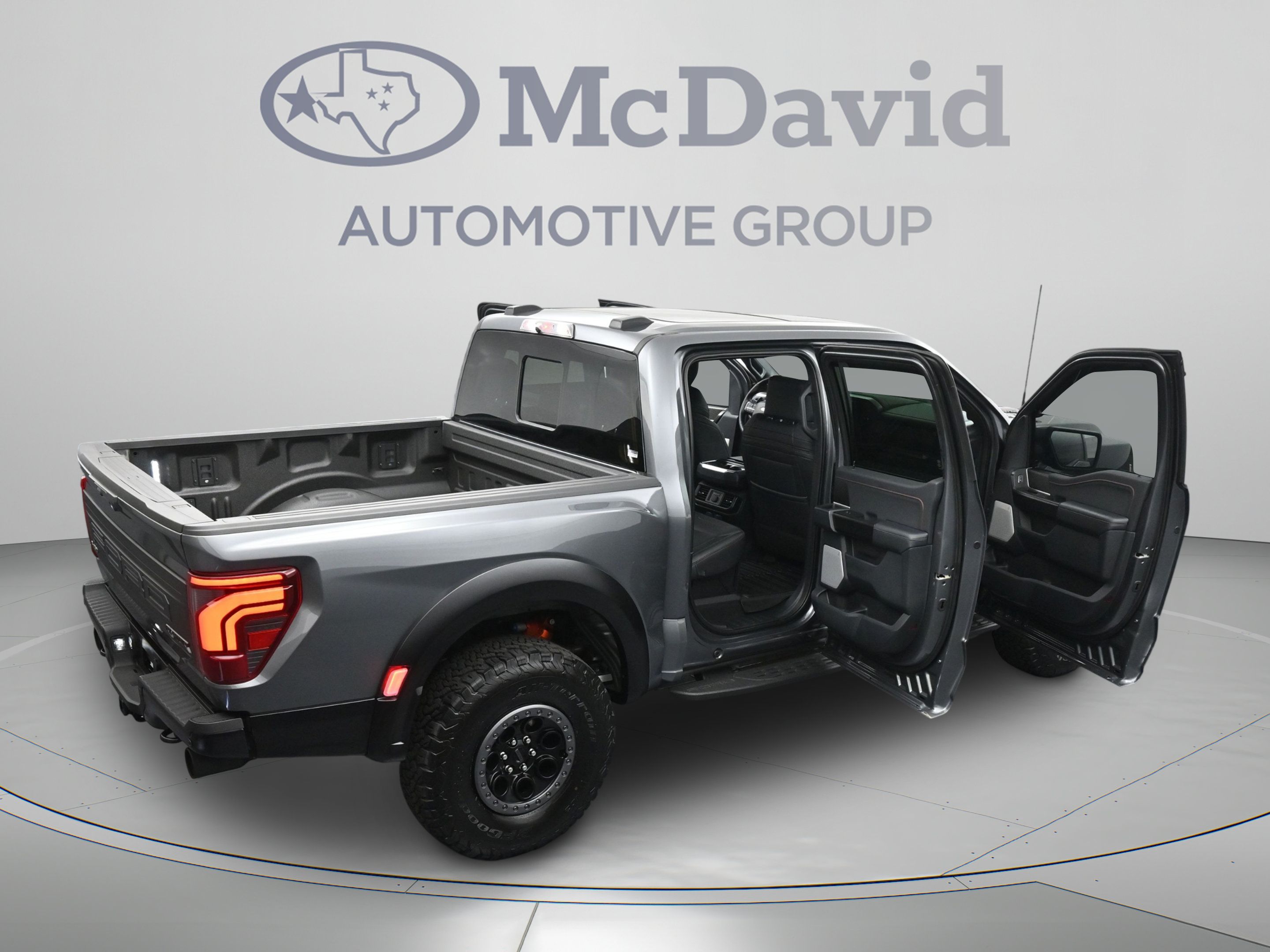 Used 2026 Ford F150 Raptor AWD/4WD image 46