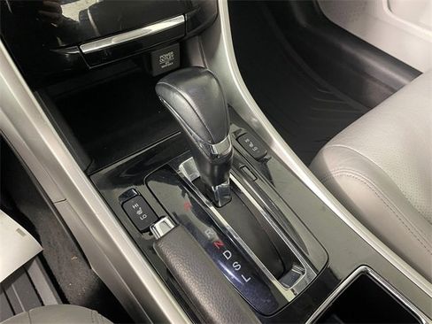 Used 2016 Honda Accord EX-L image 9