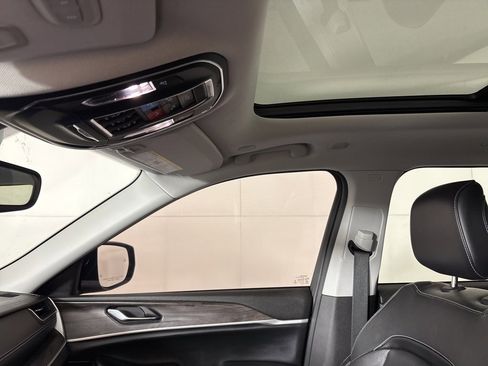 Used 2022 Jeep Grand Cherokee Limited w/ Trailer Tow Prep Group (B) image 17