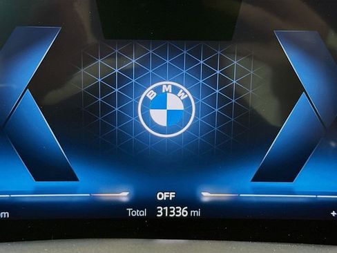 Used 2023 BMW X7 xDrive40i w/ M Sport Package image 12