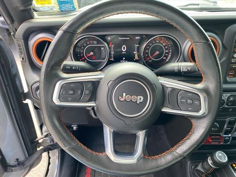 Used 2022 Jeep Gladiator Mojave w/ LED Lighting Group AWD/4WD image 10