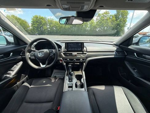 Certified 2022 Honda Accord LX image 11