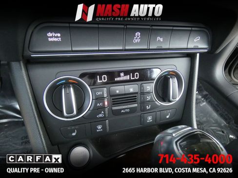 Used 2018 Audi Q3 2.0T Premium Plus w/ Premium Plus Package AWD/4WD image 60