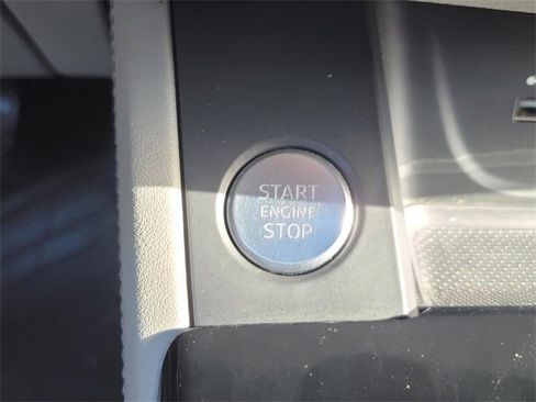 Used 2023 Audi A4 2.0T Premium Plus image 25