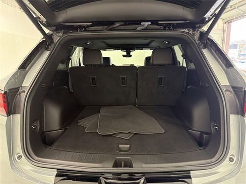 Certified 2023 Chevrolet Blazer RS w/ Driver Confidence II Package image 15