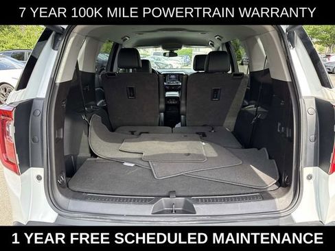 Used 2020 GMC Acadia SLT FWD image 12