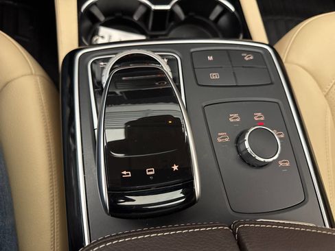 Used 2016 Mercedes-Benz GLE 350 4MATIC image 24