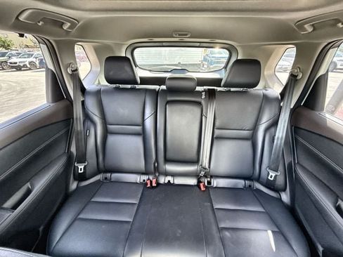 Used 2021 Nissan Rogue SV w/ Premium Package FWD image 22