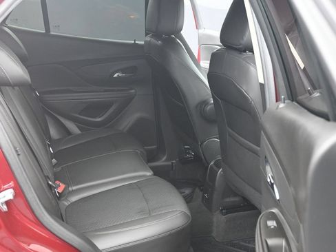 Certified 2022 Buick Encore Preferred w/ Safety Package AWD/4WD image 12