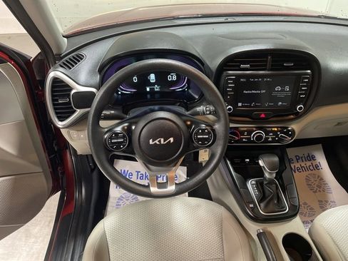 New 2025 Kia Soul LX w/ LX Technology Package image 26