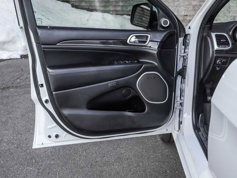 Used 2016 Jeep Grand Cherokee High Altitude image 21