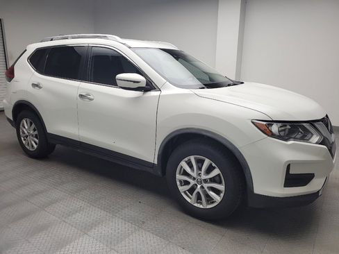 Used 2020 Nissan Rogue SV FWD image 11