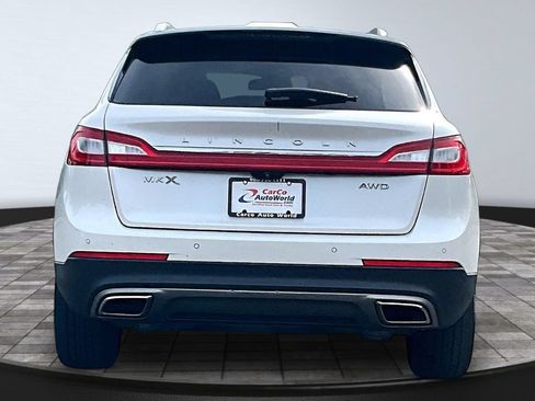 Used 2016 Lincoln MKX Select w/ Select Plus Package AWD/4WD image 6
