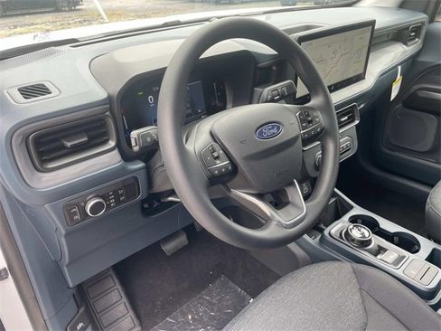 New 2025 Ford Maverick XL image 15