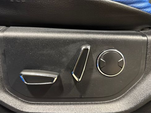 Used 2018 Ford F150 XLT w/ Equipment Group 302A Luxury image 19