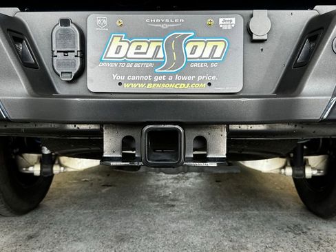 Used 2024 Ford F150 Lightning Lariat AWD/4WD image 12