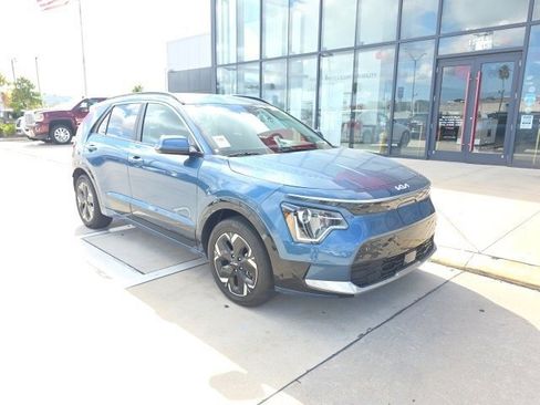 Used 2024 Kia Niro Wind image 2
