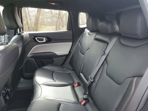 Used 2023 Jeep Compass Limited AWD/4WD image 27