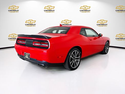 Used 2023 Dodge Challenger R/T RWD image 8