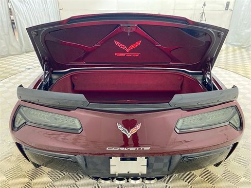 Used 2016 Chevrolet Corvette Z06 w/ 3LZ Preferred Equipment Group image 22