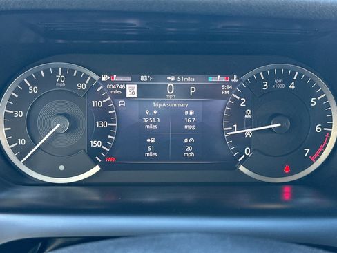 Used 2022 Land Rover Discovery Sport SE image 30