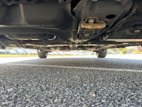 Used 2017 Toyota Corolla LE image 35